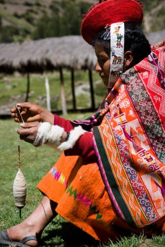 Mujeres de Cusco, tejidos