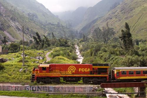 Tren Central